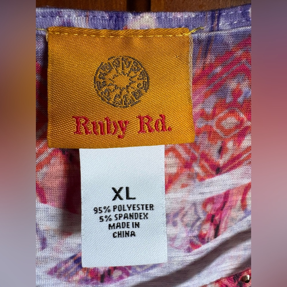 Ruby Rd. Multicolor‎ Geometric Print Blouse #1441 - Picture 4 of 5